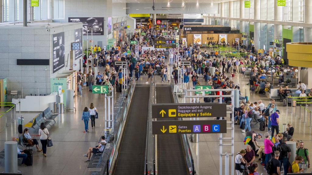 Aeropuerto de Málaga, perteneciente a la red de Aena.