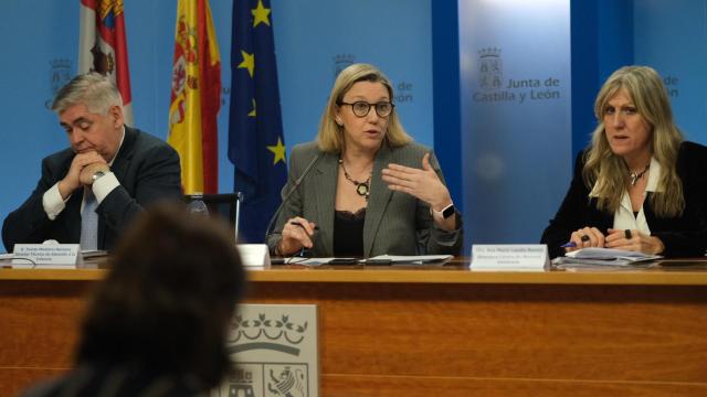 La vicepresidenta de la Junta y consejera de Familia e Igualdad de Oportunidades informa sobre las nuevas medidas a implantar en el centro 'Zambrana' de Valladolid