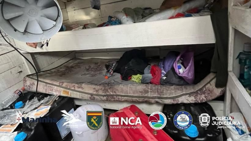 Interior del narcosubmarino.