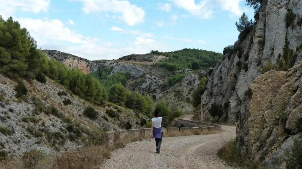 Ruta de senderismo en el embalse de las Torcas, Tosos.
