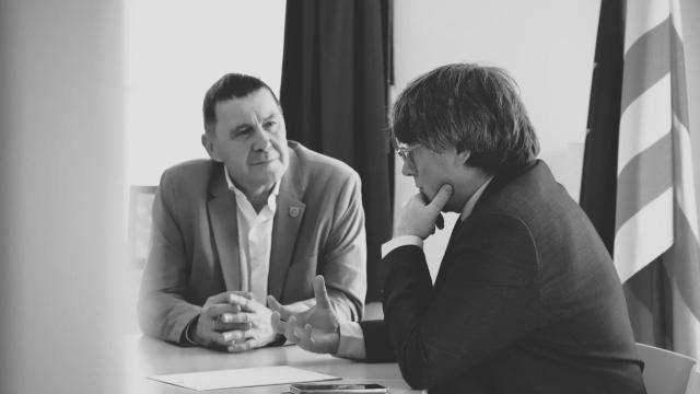 Arnaldo Otegi y Carles Puigdemont, este martes en Waterloo.