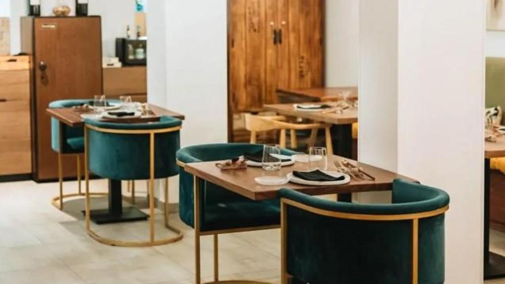 La sala del restaurante Adaly.