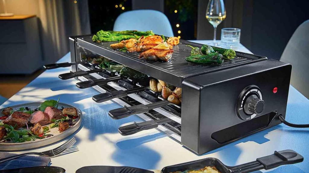 La racletter grill 1500 W que vende Lidl.