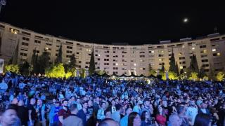 Casi cinco mil personas se reunieron en el Euroclub en 2024 para seguir a Nebulossa desde Benidorm.