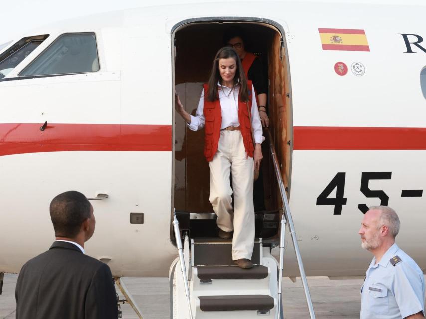 La reina Letizia, a su llegada a Cabo Verde, el pasado lunes.