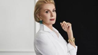 Carolina Herrera.