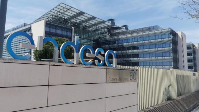 Fachada de la sede de Endesa.