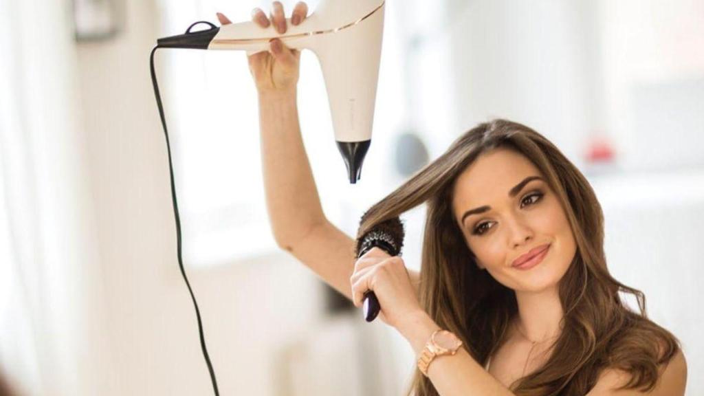 Chollo en las Ofertas de Primavera de Amazon: un secador de pelo con la última tecnología por menos de 30€