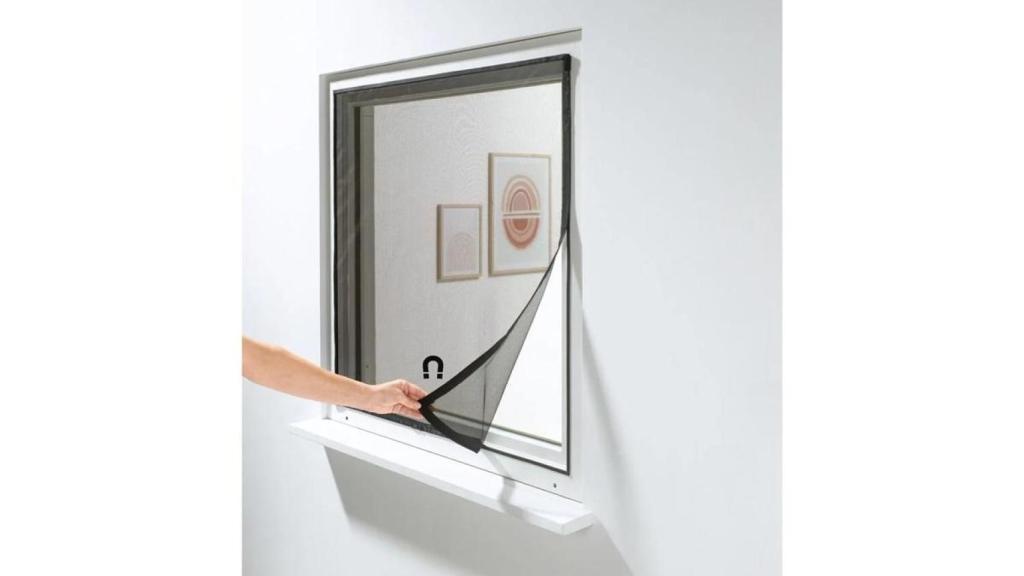 Cortina de ventana mosquitera con cierre magnético de Lidl.