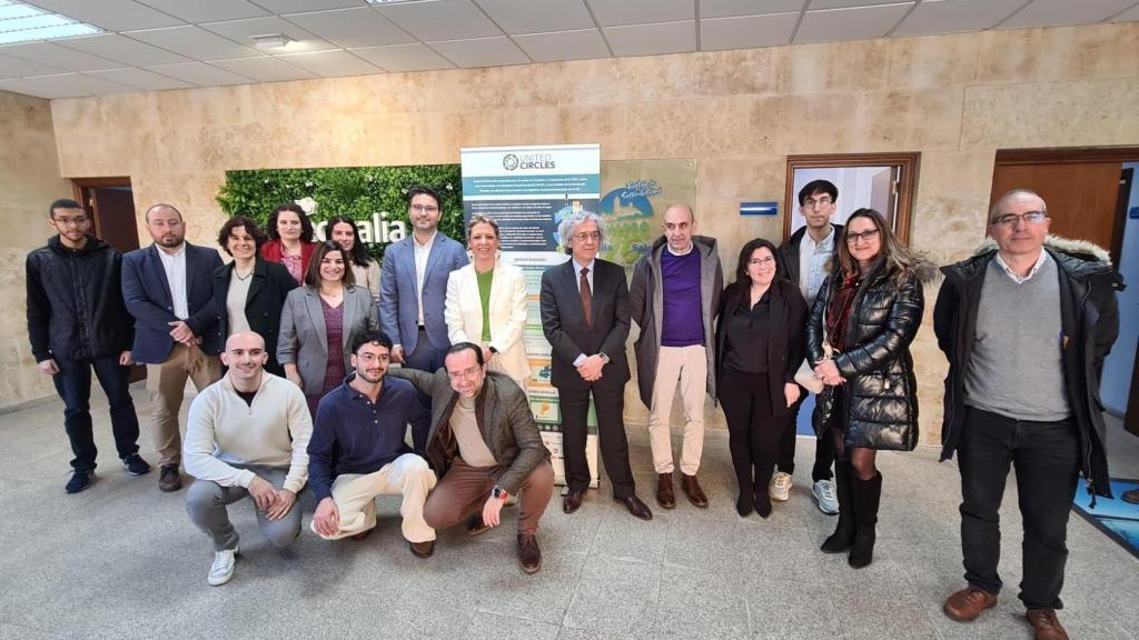 La concejala de Medio Ambiente del Ayuntamiento de Salamanca, María José Coca, ha participado hoy en la presentación oficial del proyecto internacional United Circles en España