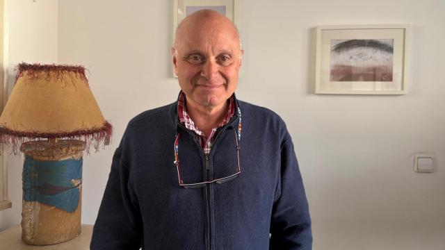 José Luis Pérez, de 59 años, sufrió acoso escolar por tener altas capacidades intelectuales.