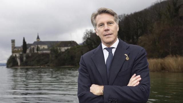 Manuel Filiberto de Saboya, tras asistir a una misa en la abadía real de Hautecombe (Francia), en memoria de Humberto II y la reina María José, el pasado 15 de marzo.