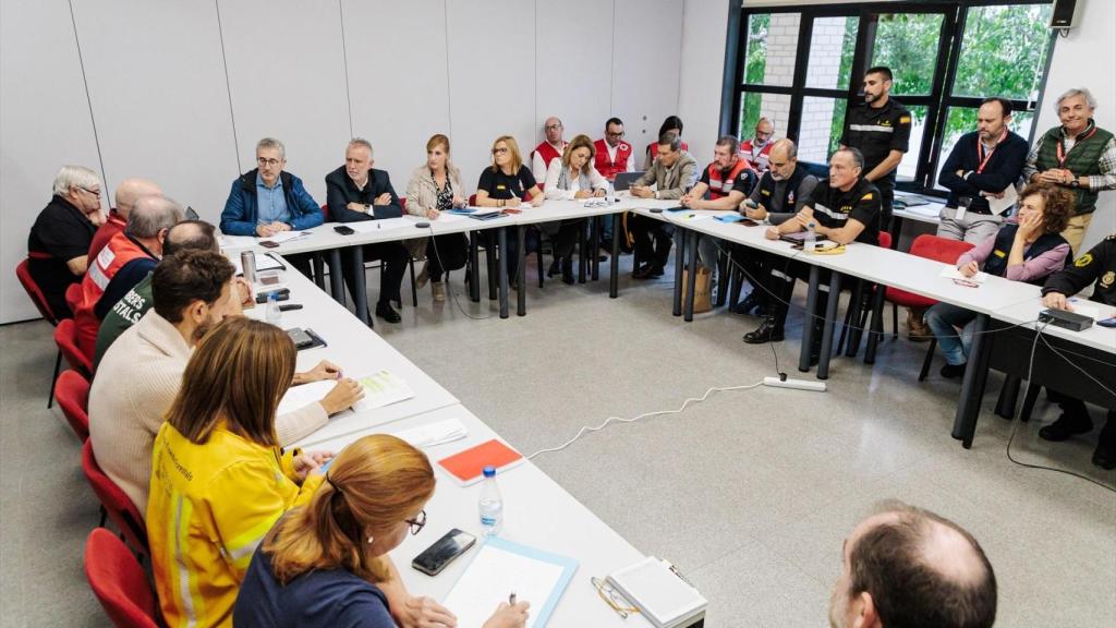 Imagen de una reunión del Cecopi tras la dana. Carlos Luján / Europa Press