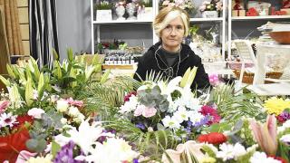 Encarna en su Floristería Edén de La Rondilla