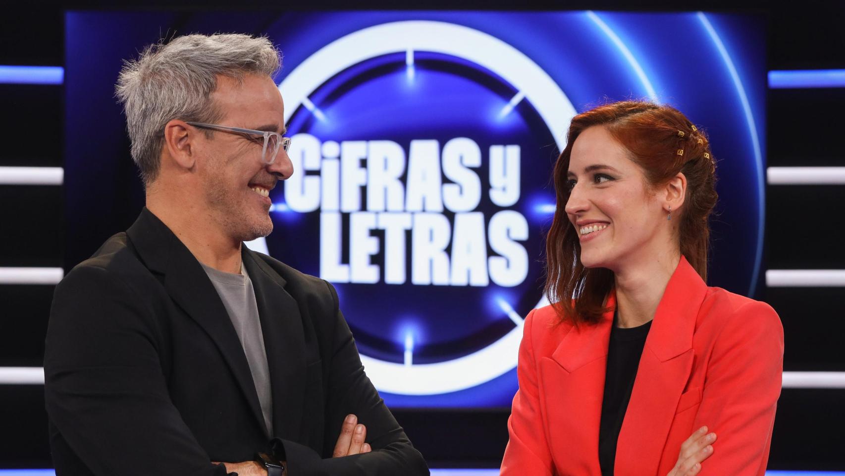 David Calle y Elena Herraiz, los expertos de 'Cifras y Letras'.