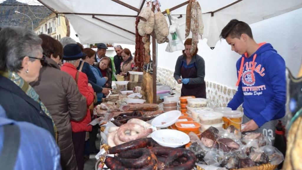 Mercadillo en el Día de la Tagarnina.