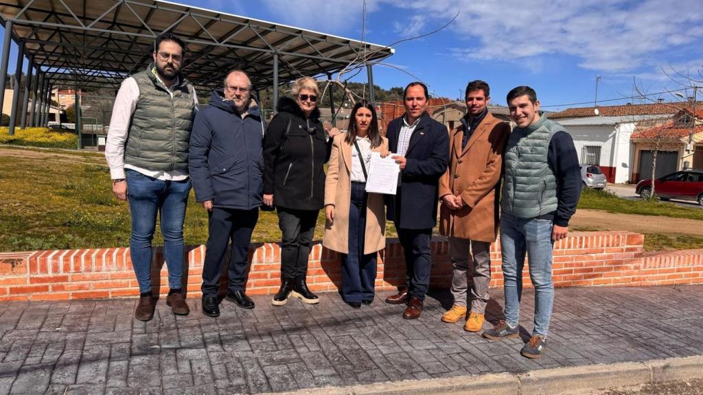 Alcaldes de pueblos de Toledo. Foto: PP.