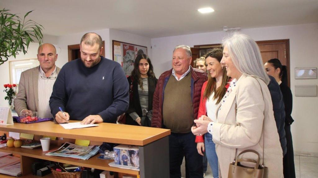 El diputado provincial y militante de Paradela Iván Castro