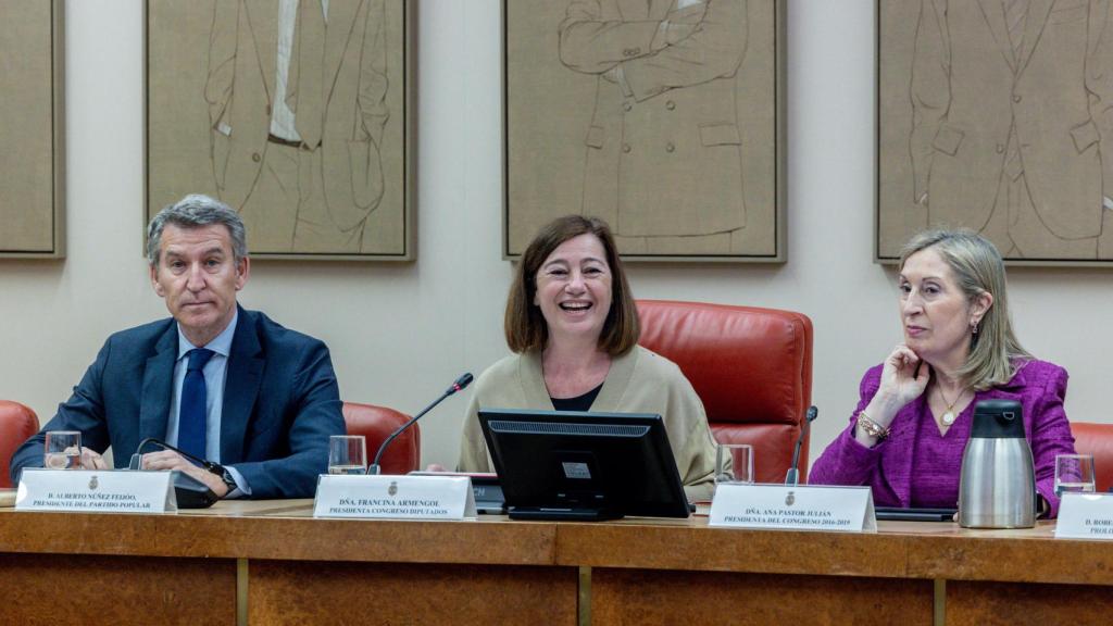Alberto Núñez Feijóo, Francina Armengol y la exministra Ana Pastor.