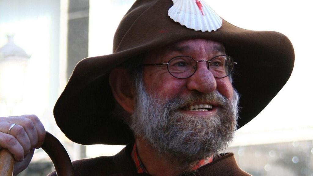 Zapatones disfrazado de peregrino.