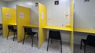 Imagen de la sala de prevención de sobredosis que el Ayuntamiento tiene desplegada en la Cañada Real.