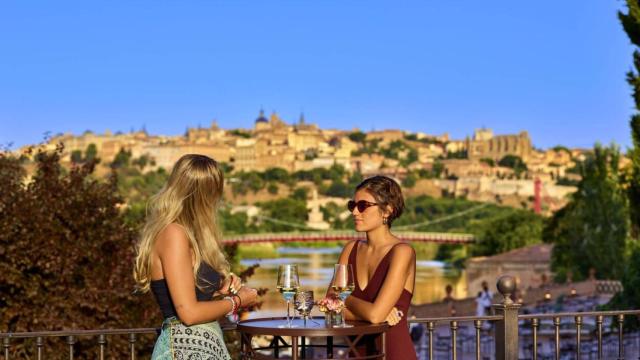 Aperitivo con vistas a Toledo.