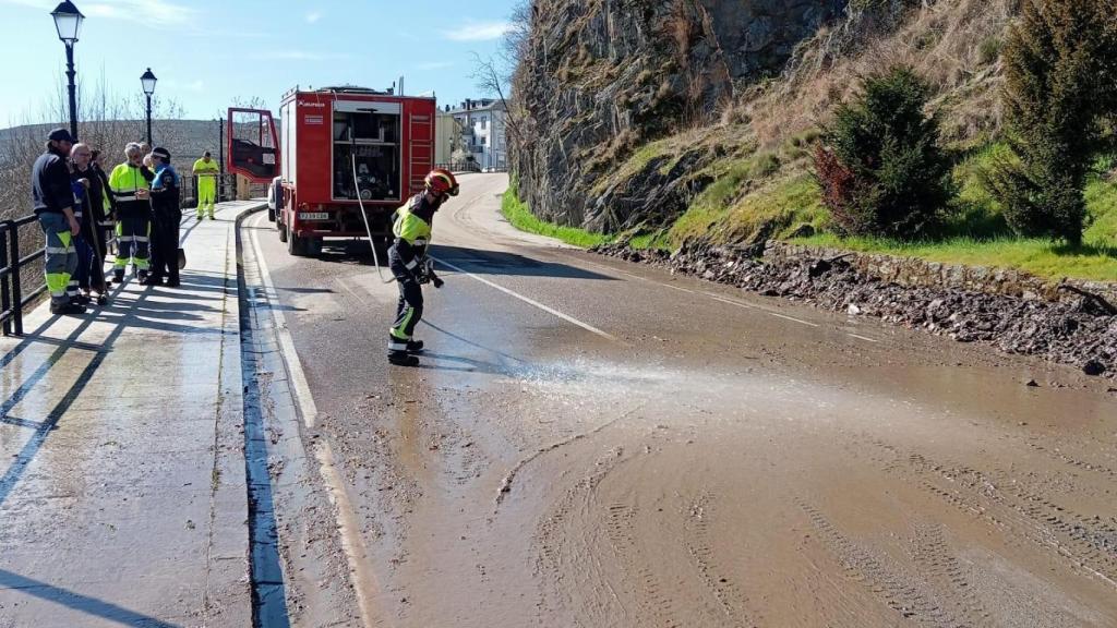 Desprendimiento de tierra en Puebla de Sanabria