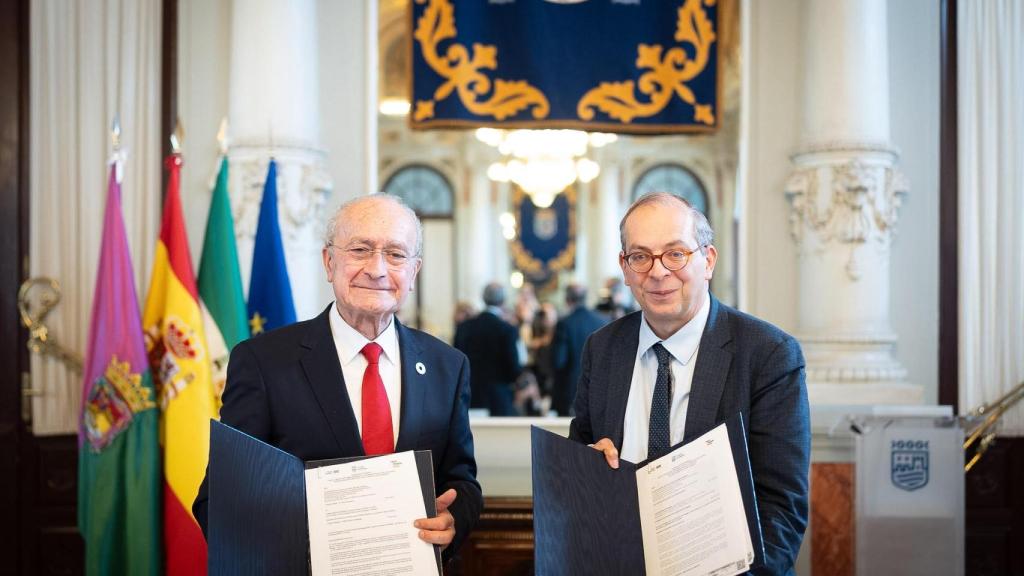 El alcalde de Málaga, Francisco de la Torre, y el presidente del Centre Pompidou, Laurent Le Bon.