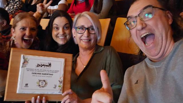 Amparo Anadón y su equipo.