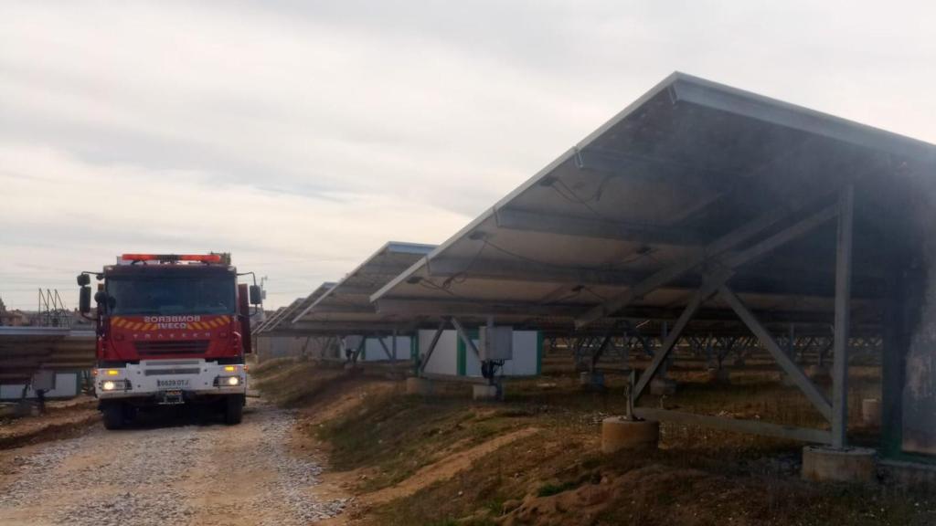 Los Bomberos de la Diputación de Valladolid en la planta fotovoltaica