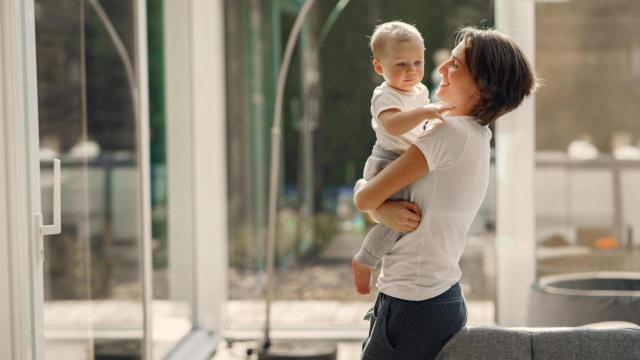 La sentencia a favor de la conciliación monomarental reconoce el derecho a disfrutar el permiso parental de ocho semanas