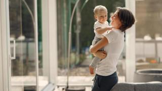 La sentencia a favor de la conciliación monomarental reconoce el derecho a disfrutar el permiso parental de ocho semanas