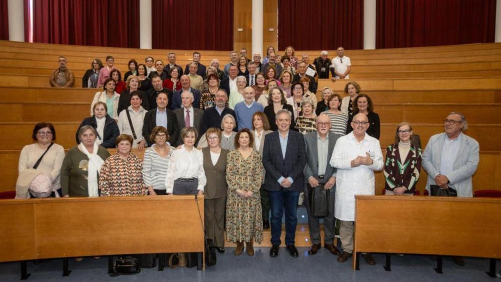 Homenaje a los profesionales jubilados del área de Santiago y Barbanza.