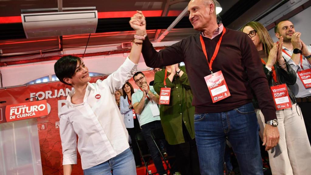 Isabel Rodríguez y Luis Carlos Sahuquillo este sábado en Cuenca.