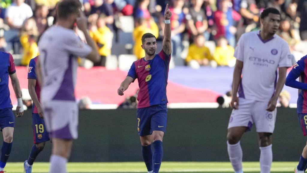 Ferran Torres celebra el gol marcado ante el Girona.