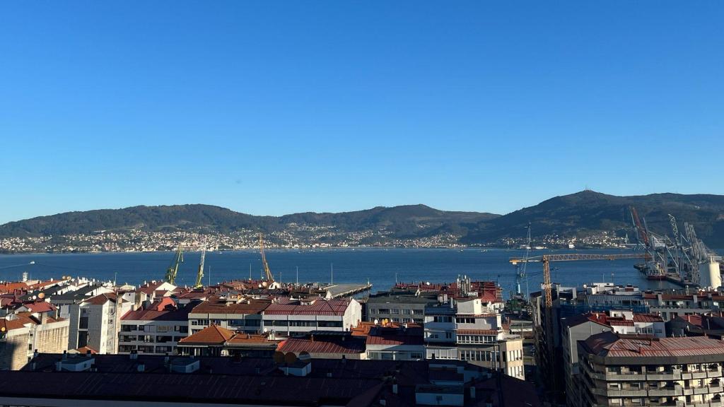 Vigo arranca la semana con temperaturas veraniegas y tiempo de verano
