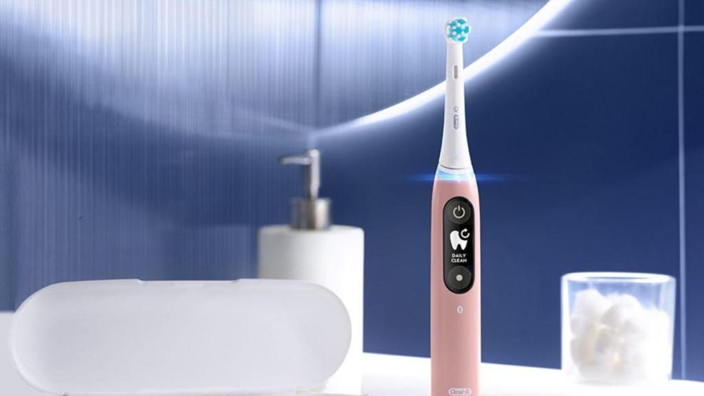 Las Ofertas de Primavera de Amazon te lo ponen fácil para pasarte al cepillo de dientes eléctrico: un Oral-B con casi 100€ de descuento