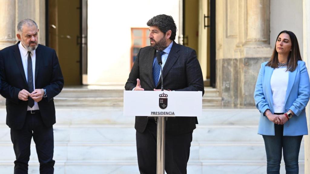 El presidente de la Región de Murcia, Fernando López Miras, este lunes, en el Palacio de San Esteban, durante el acto del 46 aniversario del Trasvase Tajo-Segura.
