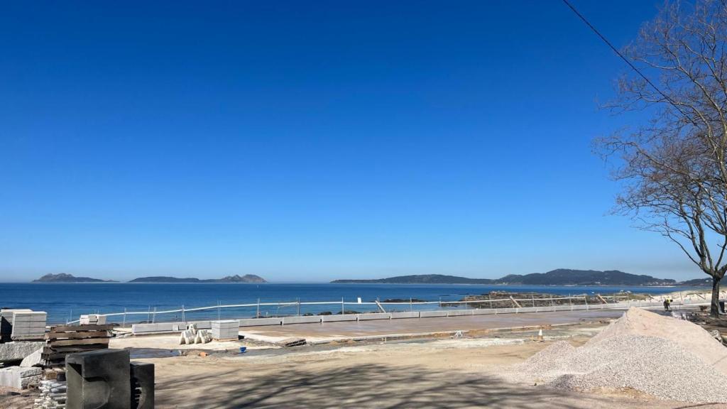 Obras en el paseo de Samil
