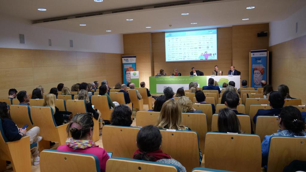 Inauguración de la Feria de Empleo de la UMA.