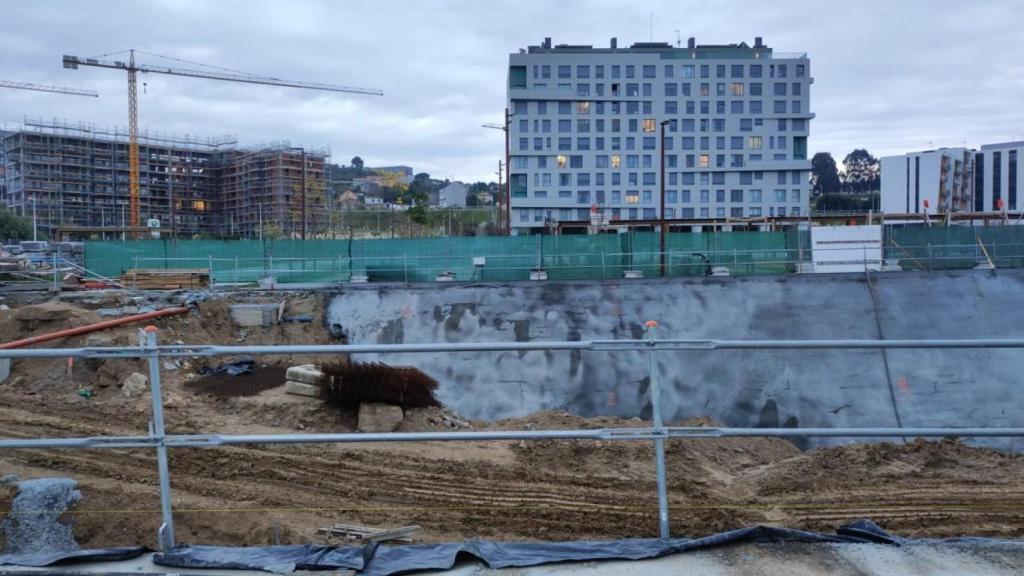 Edificios en construcción y ya construidos en el barrio de Xuxán en A Coruña.