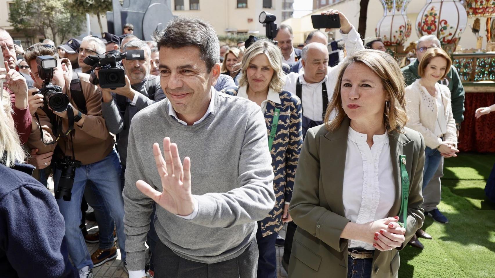 Carlos Mazón, durante la visita a las gaiatas de Castellón que tuvo que abandonar. Carme Ripollés / Europa Press