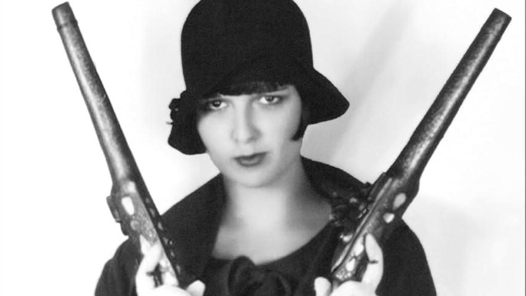 Detalle de la cubierta del libro 'Canon de cámara oscura' (Seix Barral), de Enrique Vila-Matas.