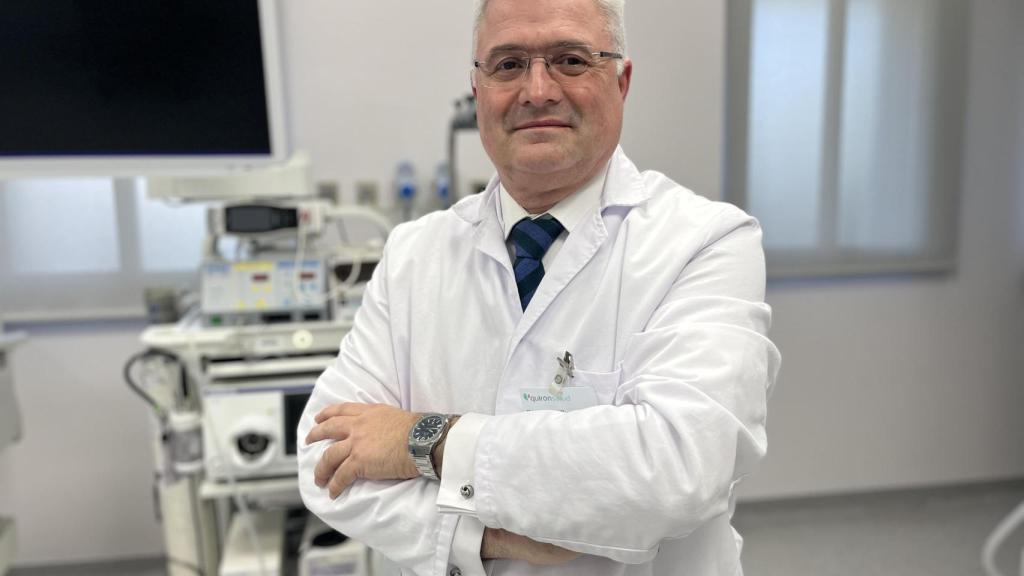 El doctor Blas José Gómez, especialista en Aparato Digestivo del Hospital Quirónsalud Sagrado Corazón