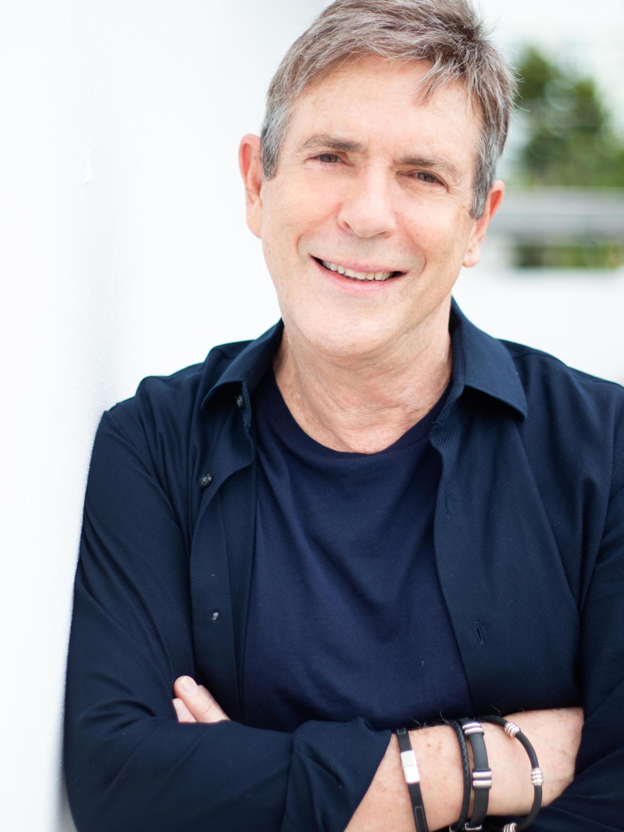 El rey de las telenovelas de los 90 llega a Valladolid