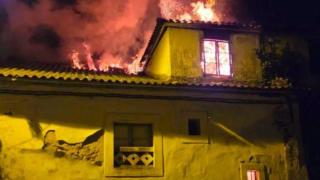 Extinguido por segunda vez en dos semanas un incendio en una casa de Culleredo (A Coruña)