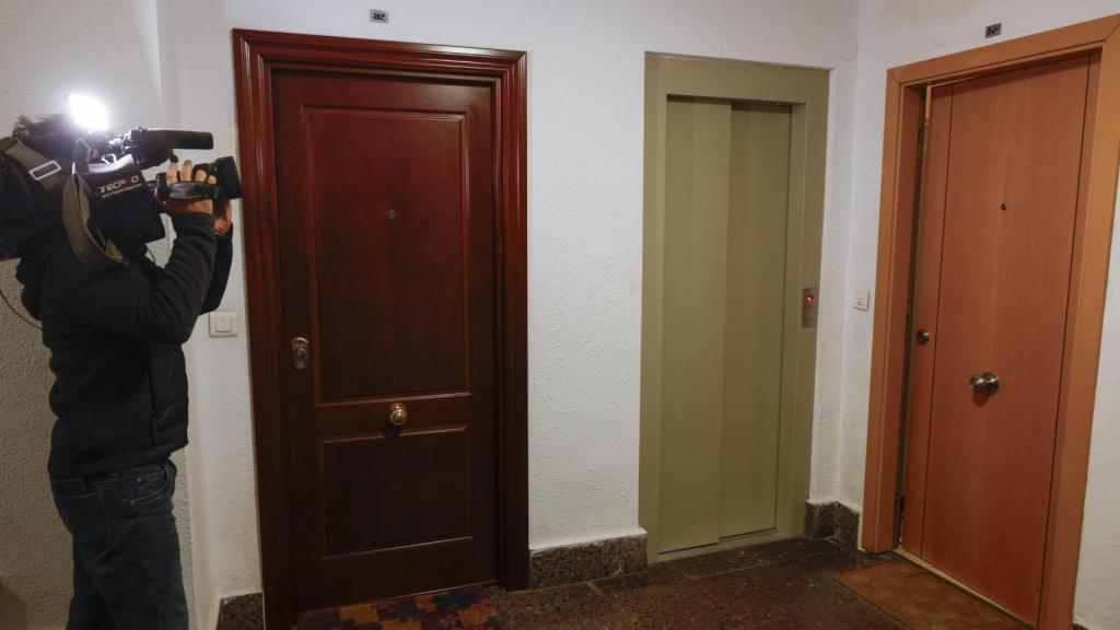 La puerta del 8ºB2 es la del piso donde ocurrieron los hechos.