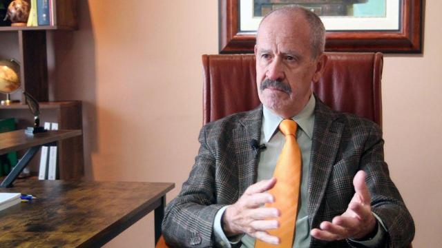 José Luis Marín, psiquiatra.