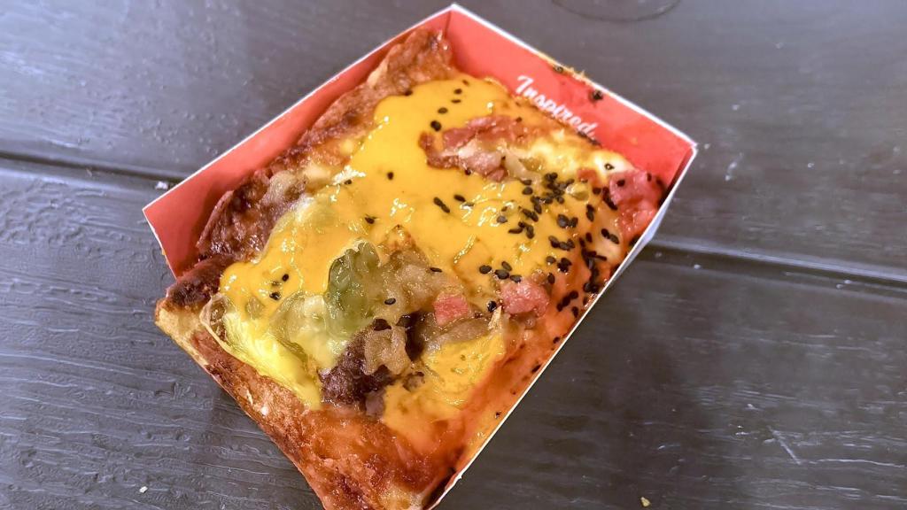 Una ración de la pizza 'Emmy', la ganadora en Alicante de este combate.