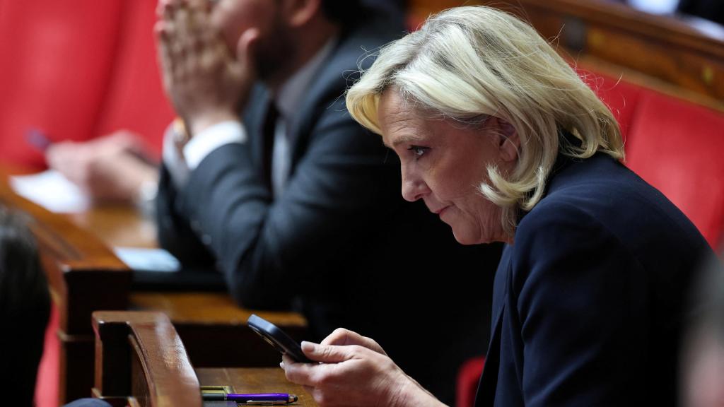 La líder de la extrema derecha francesa Marine Le Pen, este martes en la Asamblea Nacional.